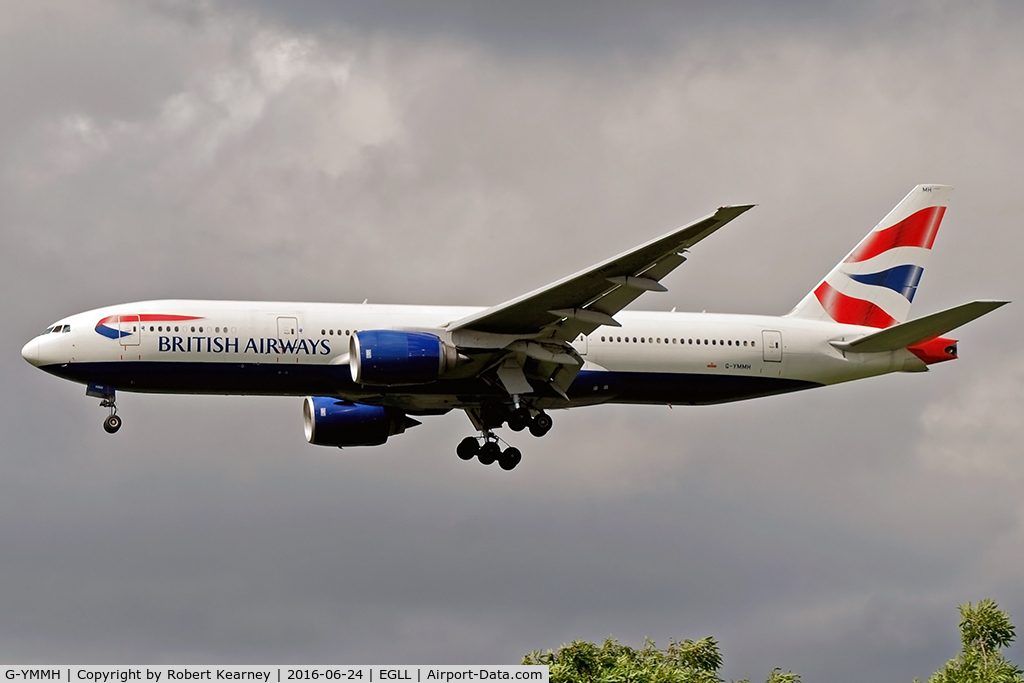 G-YMMH, 2000 Boeing 777-236/ER C/N 30309, On short final