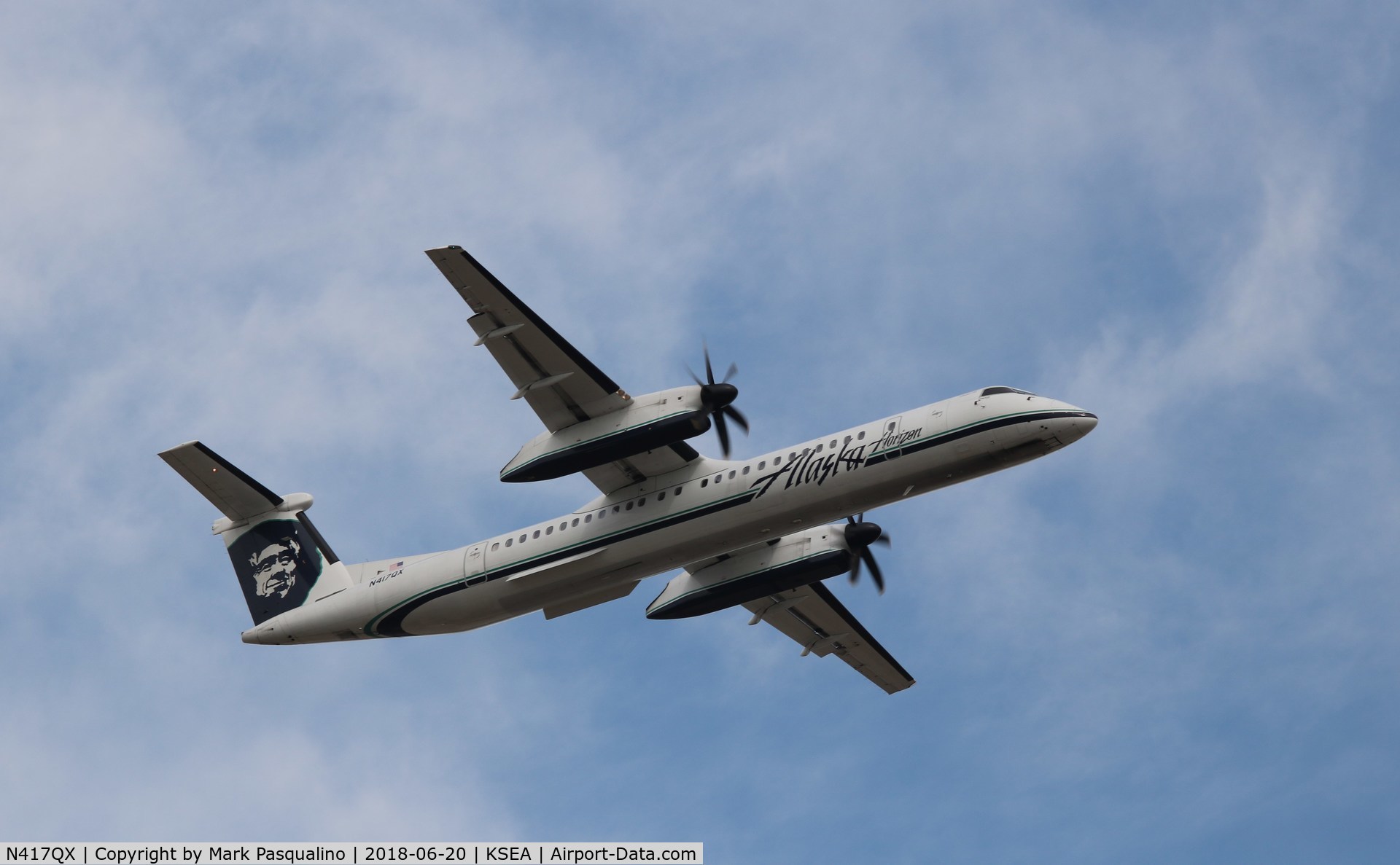 N417QX, 2004 De Havilland Canada DHC-8-402 Dash 8 C/N 4086, DHC-8-402