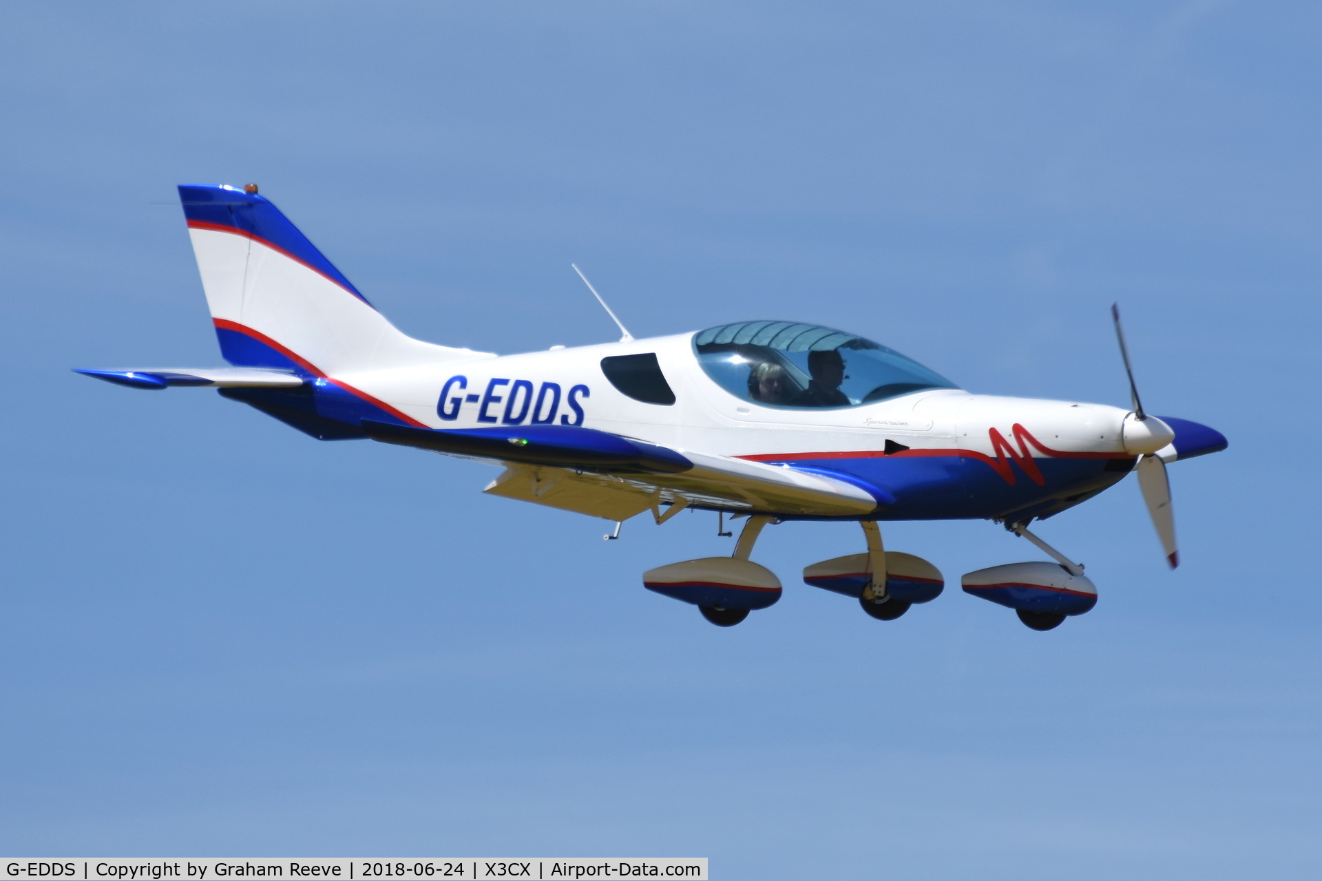 G-EDDS, 2010 CZAW SportCruiser C/N PFA 338-14660, Landing at Northrepps.