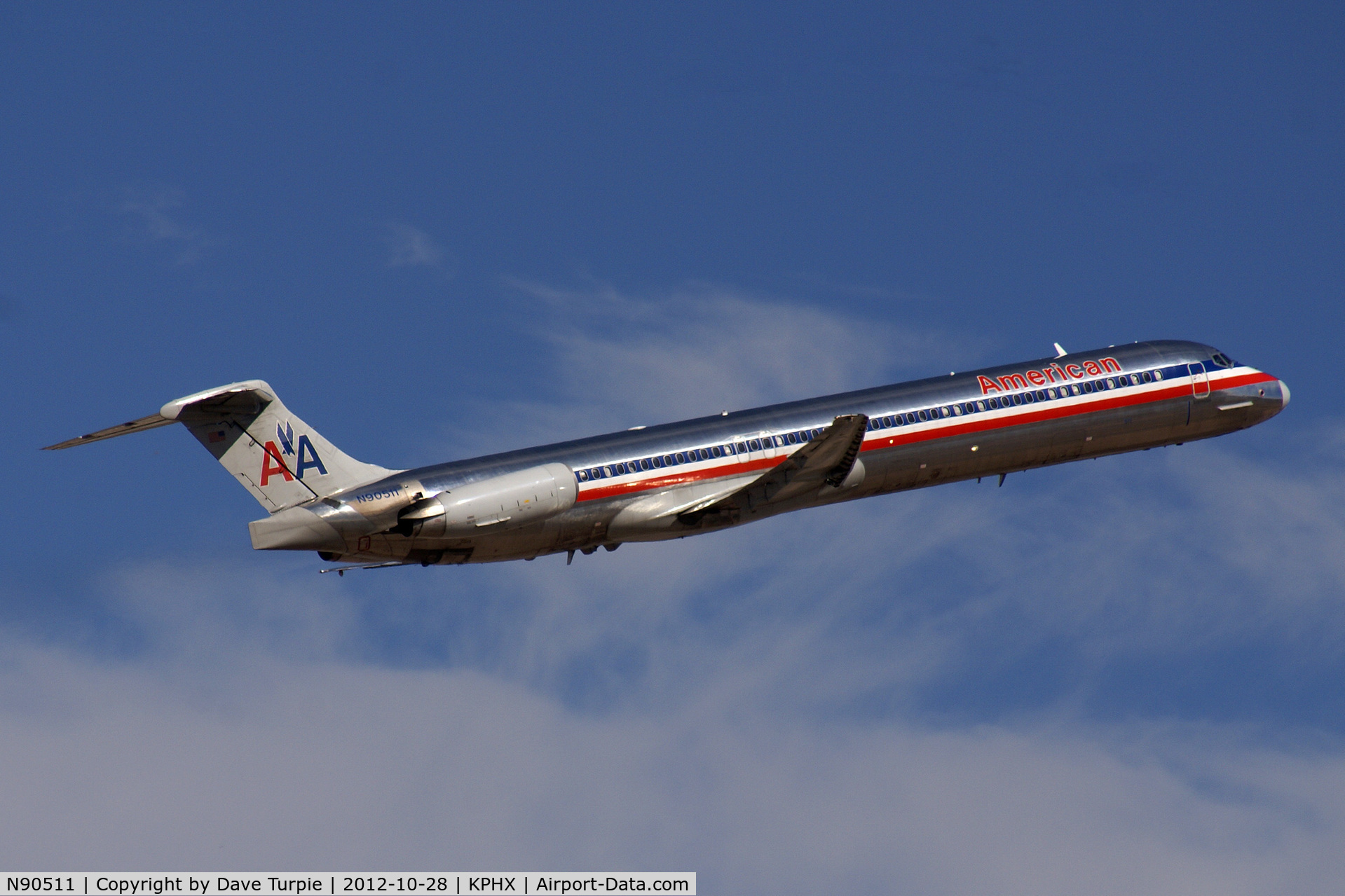 N90511, 1989 McDonnell Douglas MD-82 (DC-9-82) C/N 49805, Delivered to American on 12/12/1989. It has been stored since April, 2013.
