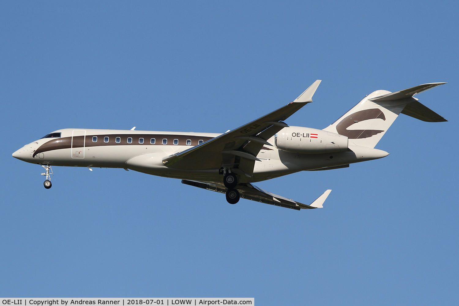 OE-LII, 2014 Bombardier BD-700-1A10 Global 6000 C/N 9609, Laudamotion BD-700 Global 6000