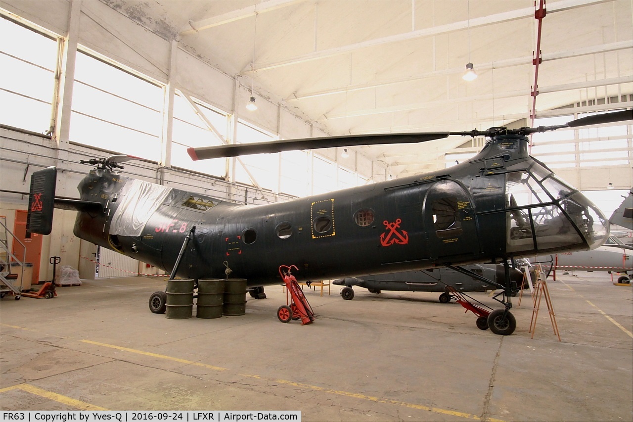 FR63, Piasecki H-21C Workhorse C/N FR63, Piasecki H-21C Workhorse, Naval Aviation Museum, Rochefort-Soubise airport (LFXR)