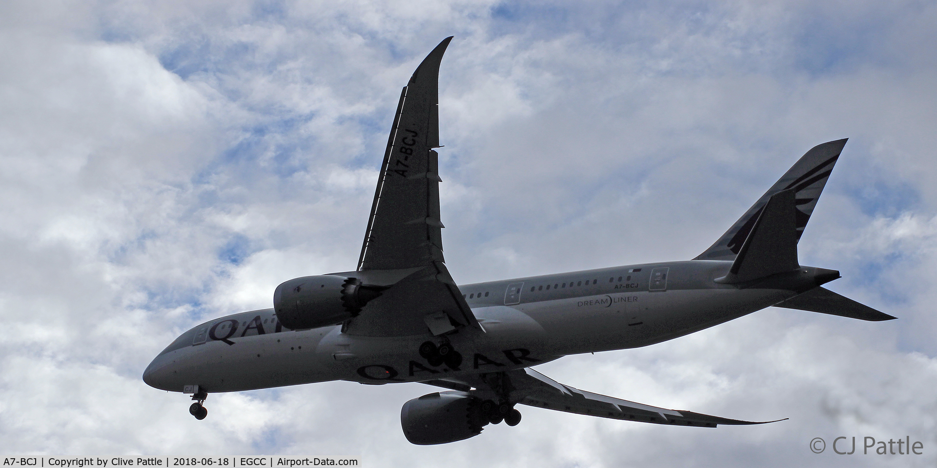 A7-BCJ, 2014 Boeing 787-8 Dreamliner C/N 38328, Landing EGCC