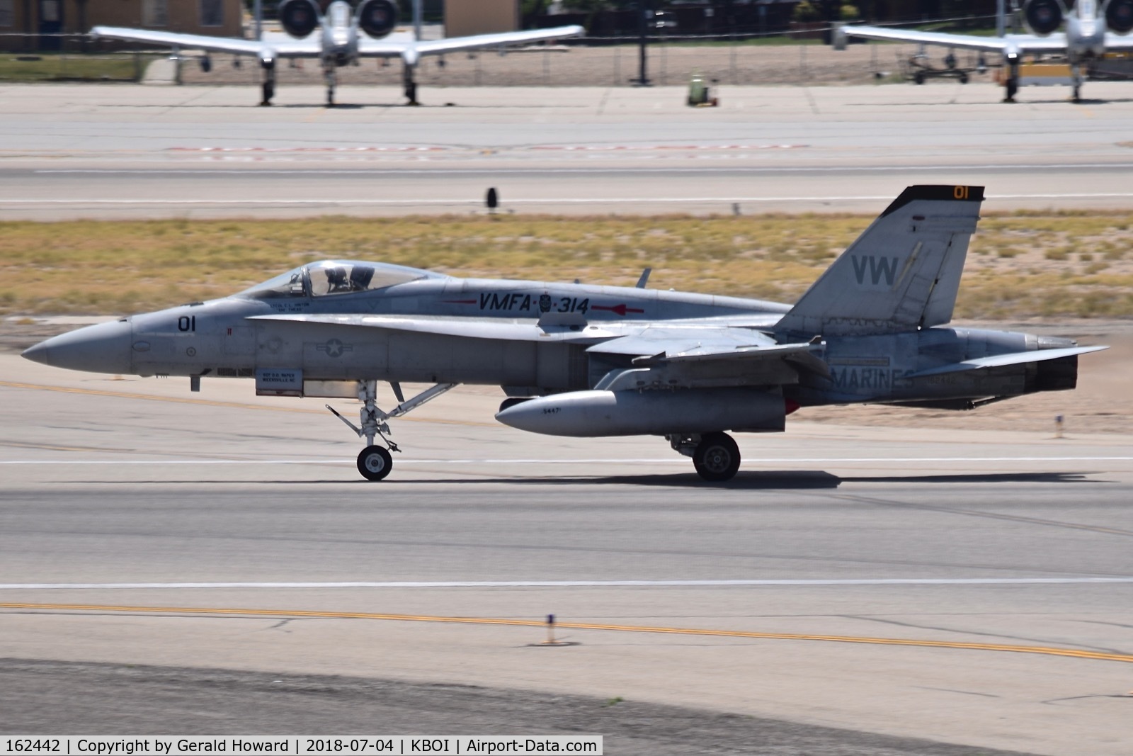 162442, McDonnell Douglas F/A-18A-15-MC Hornet C/N 0288/A233, Take off roll on RWY 10L  VMFA-314  “Black Knights”, NAS Miramar, CA.