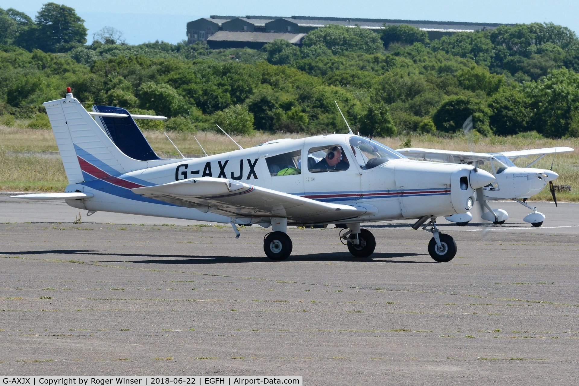 G-AXJX, 1969 Piper PA-28-140 Cherokee C/N 28-25990, Visiting Cherokee.