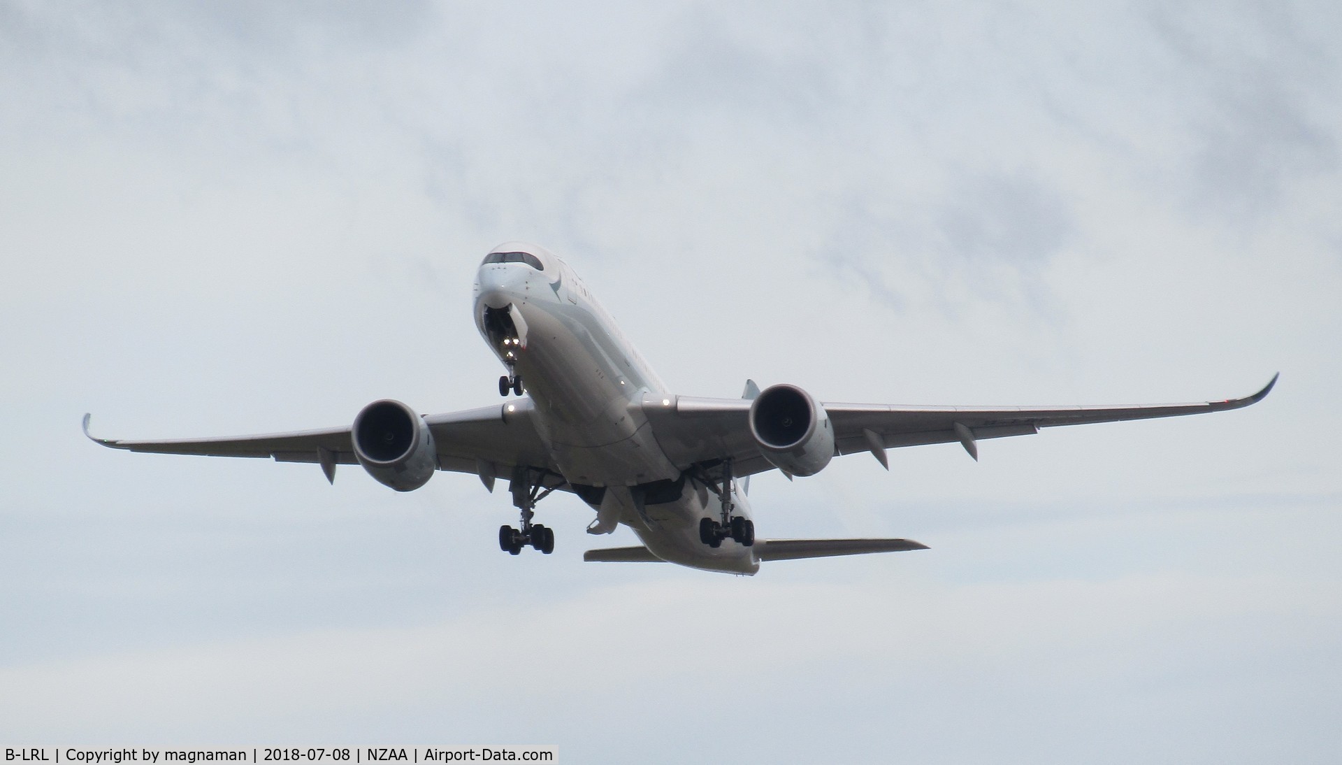 B-LRL, 2017 Airbus A350-941 C/N 072, leaving NZ