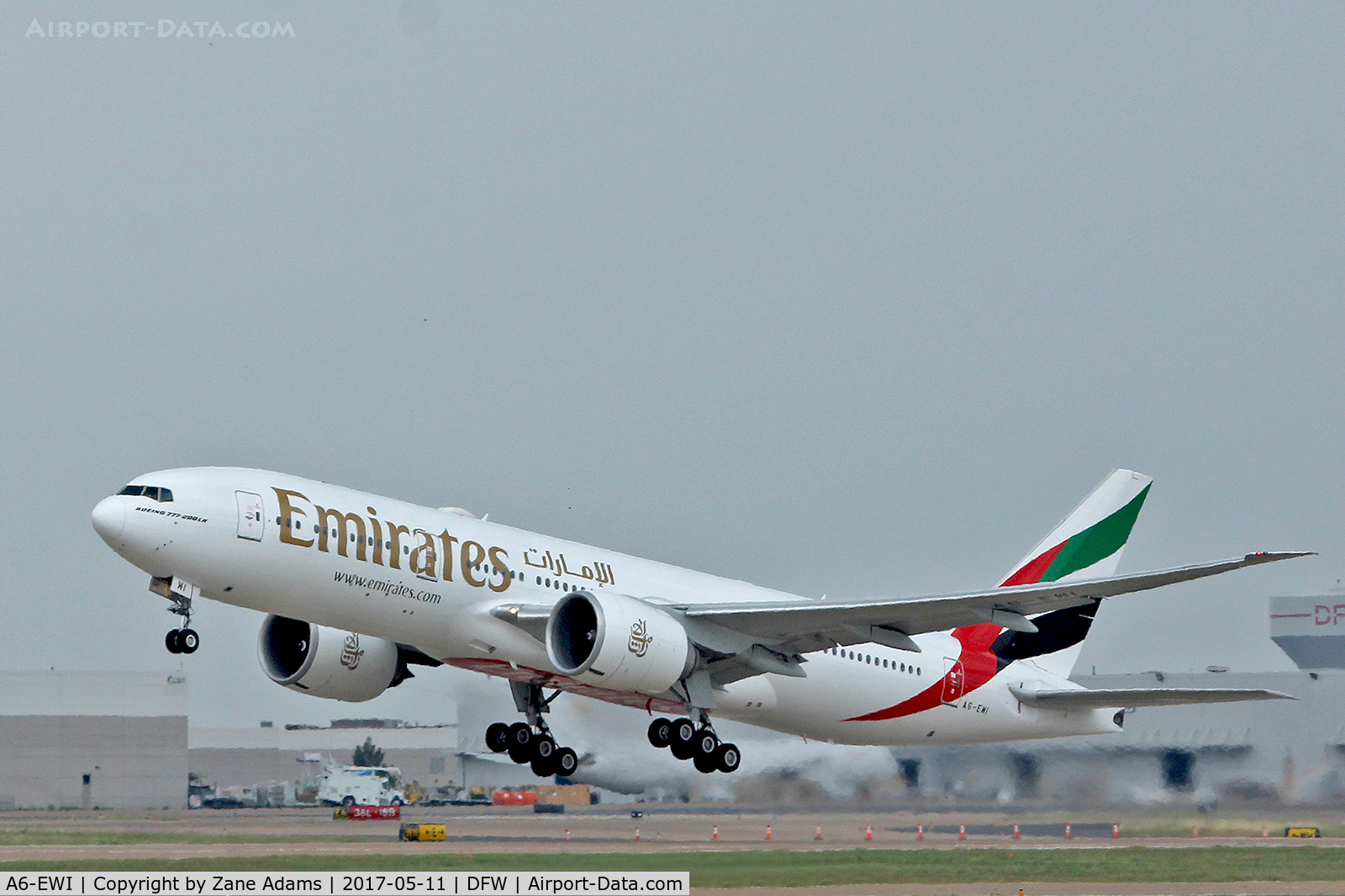 A6-EWI, 2008 Boeing 777-21H/LR C/N 35589, Departing DFW Airport