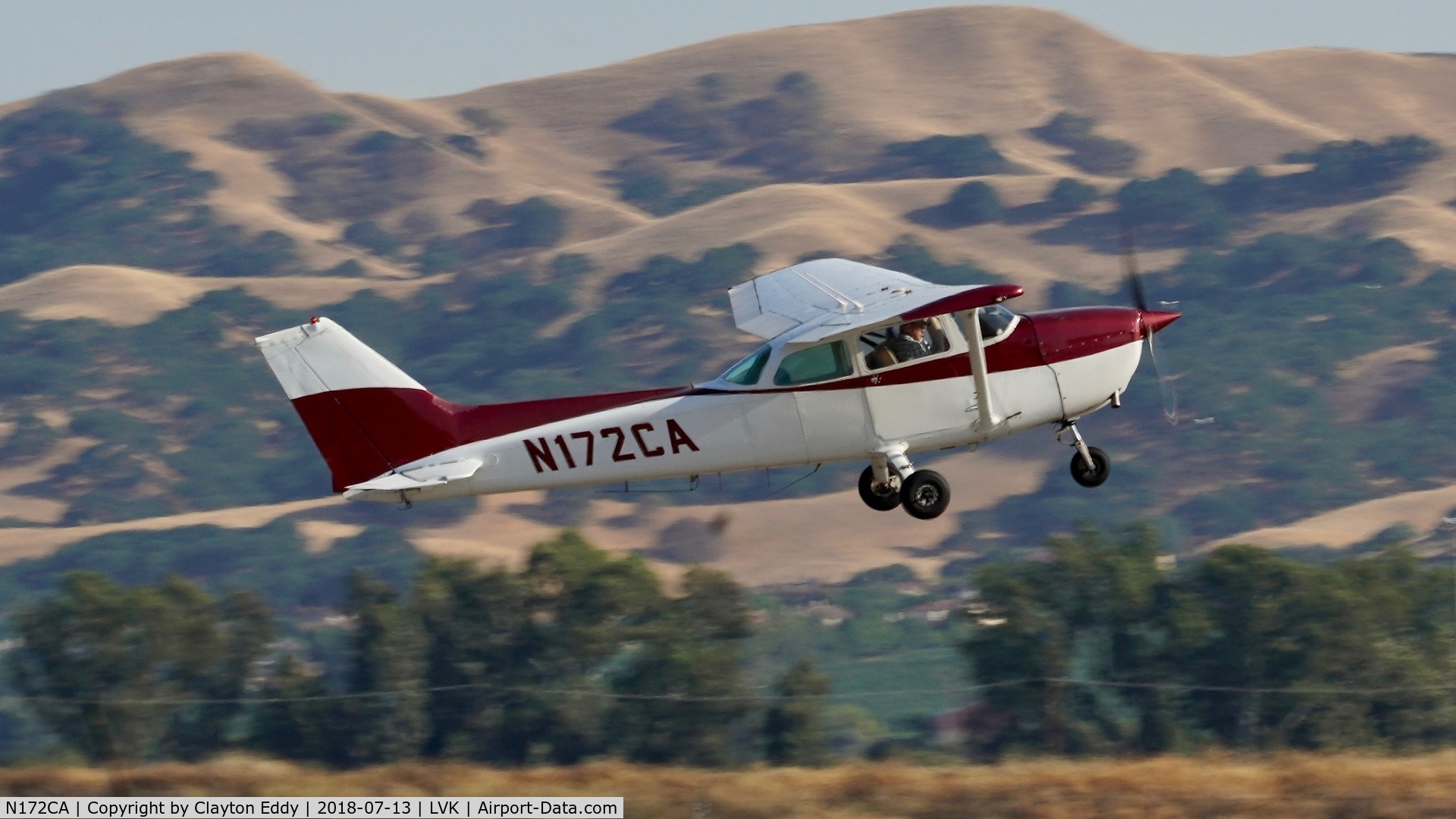 N172CA, 1978 Cessna 172N C/N 17270629, Livermore Airport California 2018.