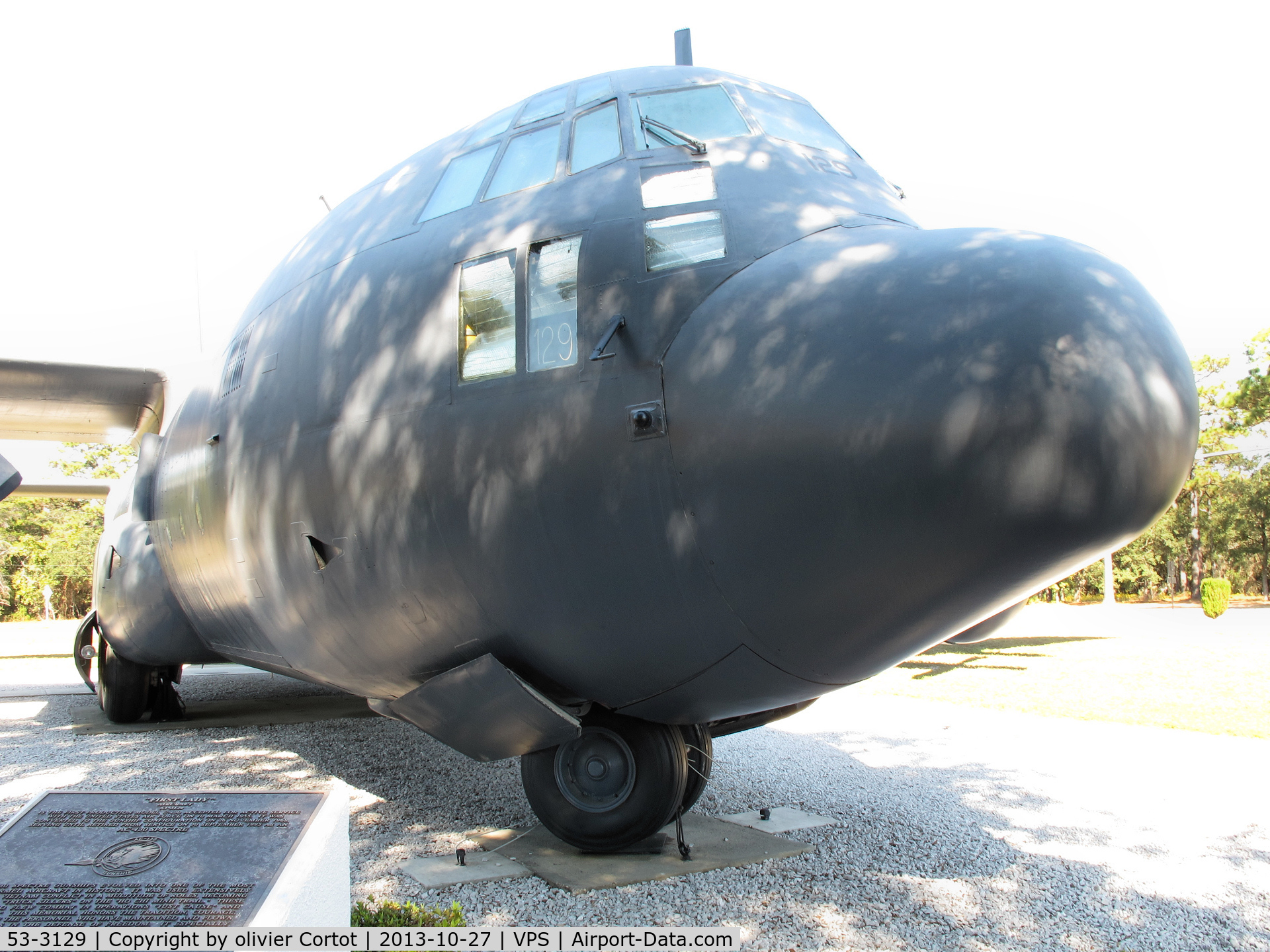 53-3129, 1953 Lockheed AC-130A-LM Hercules C/N 182-3001, the nose