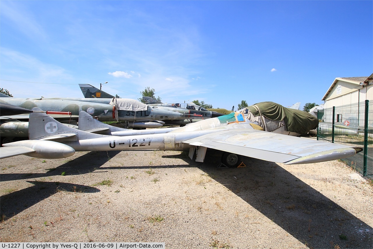 U-1227, 1959 De Havilland (F+W Emmen) Vampire T55 (DH-115) C/N 987, De Havilland Vampire T55, Les Amis de la 5ème Escadre Museum, Orange