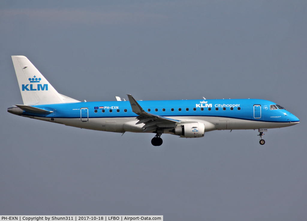 PH-EXN, 2017 Embraer ERJ-175STD (ERJ-170-200) C/N 17000659, Landing rwy 14L