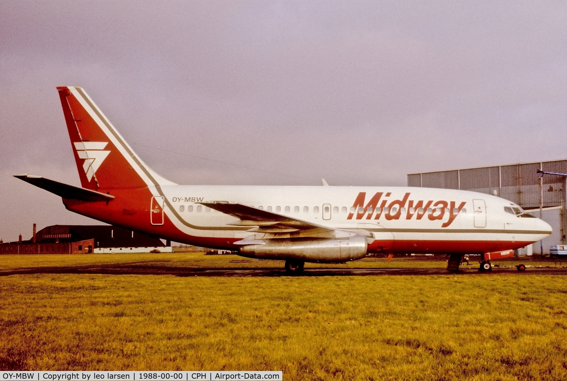 OY-MBW, 1981 Boeing 737-2L9 C/N 22734, Copenhagen late 1988