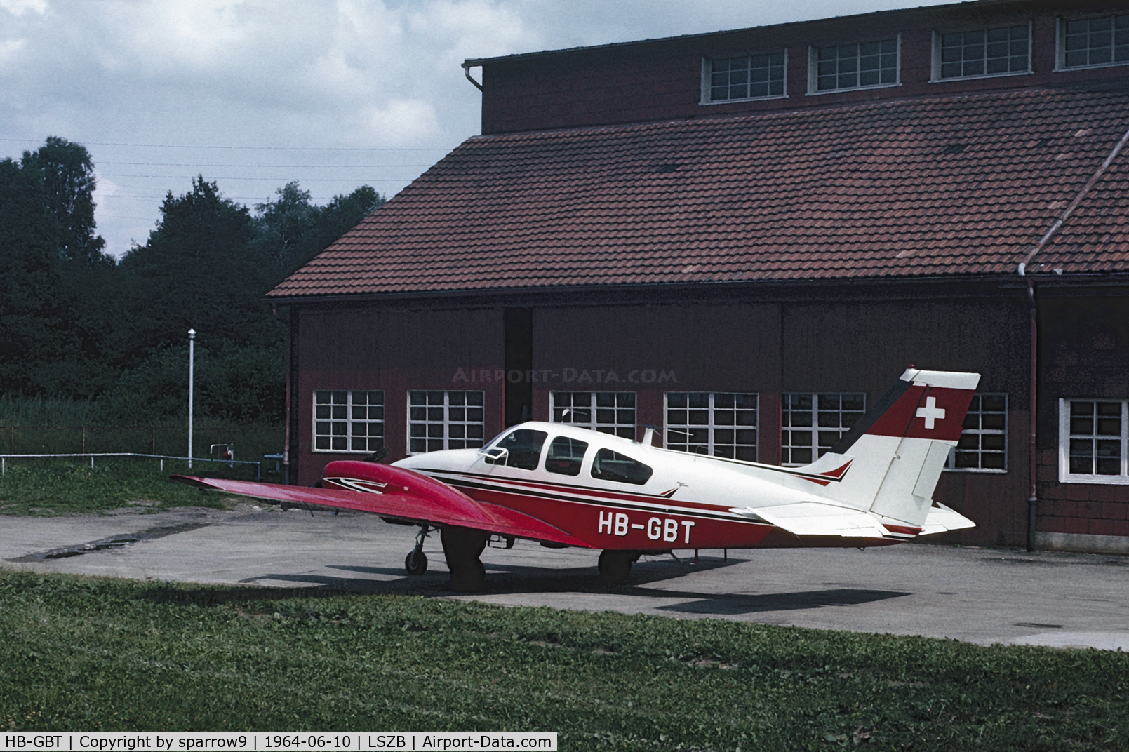 HB-GBT, 1964 Beech 95-B55 Baron C/N TC-583, HB-registered from 1964-04-29 until 1987-07-02