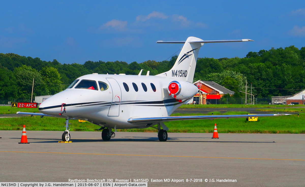 N415HD, Raytheon Beech 390 C/N RB86, At Easton MD