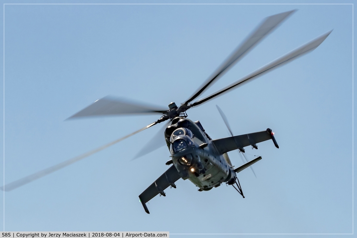 585, 1985 Mil Mi-24D Hind D C/N 220585, Mil Mi-24D Hind D