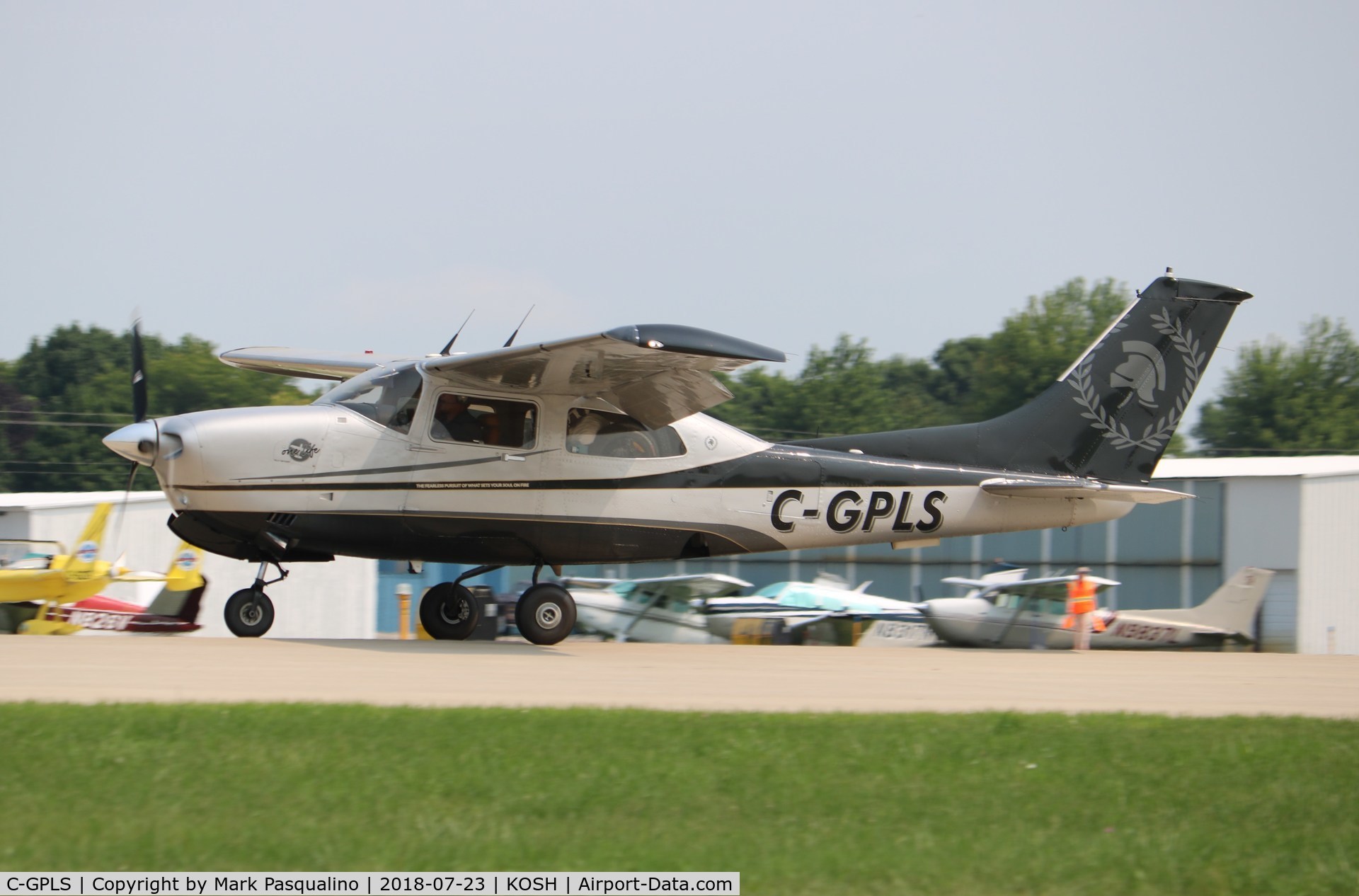 C-GPLS, 1980 Cessna T210N Turbo Centurion C/N 21063885, Cessna T210N