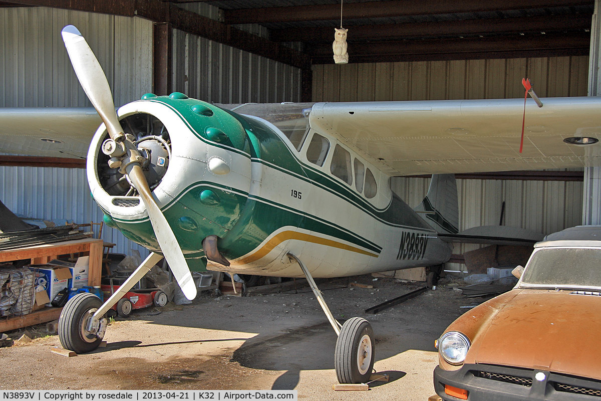 N3893V, 1949 Cessna 195 C/N 7365, At her home airfield of Riverside, Wichita, KS before the airport was closed for development
