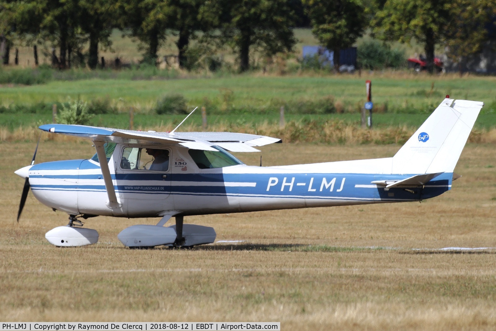 PH-LMJ, Reims FA150L C/N 0112, Oldtimer Fly in Schaffen.
