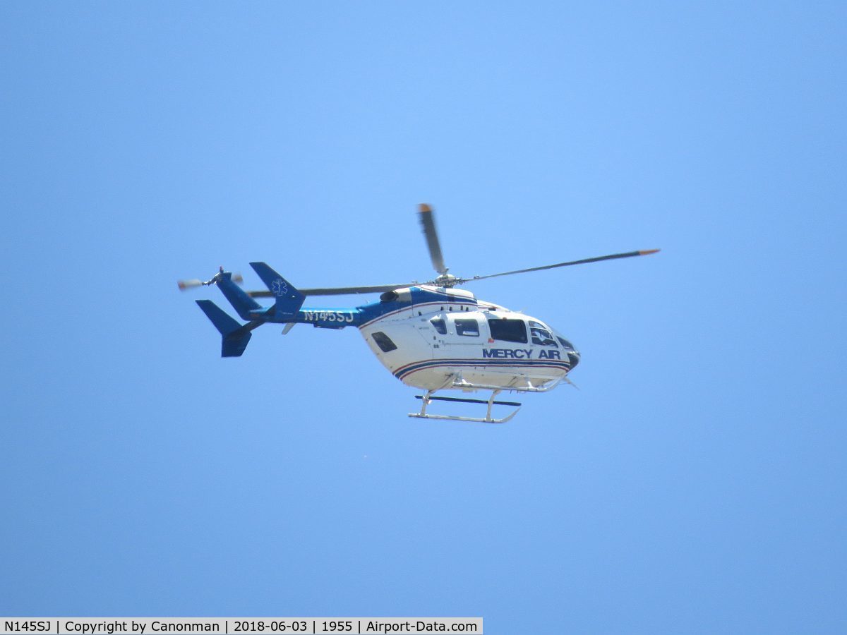 N145SJ, Eurocopter-Kawasaki EC-145 (BK-117C-2) C/N 9091, Flying south
