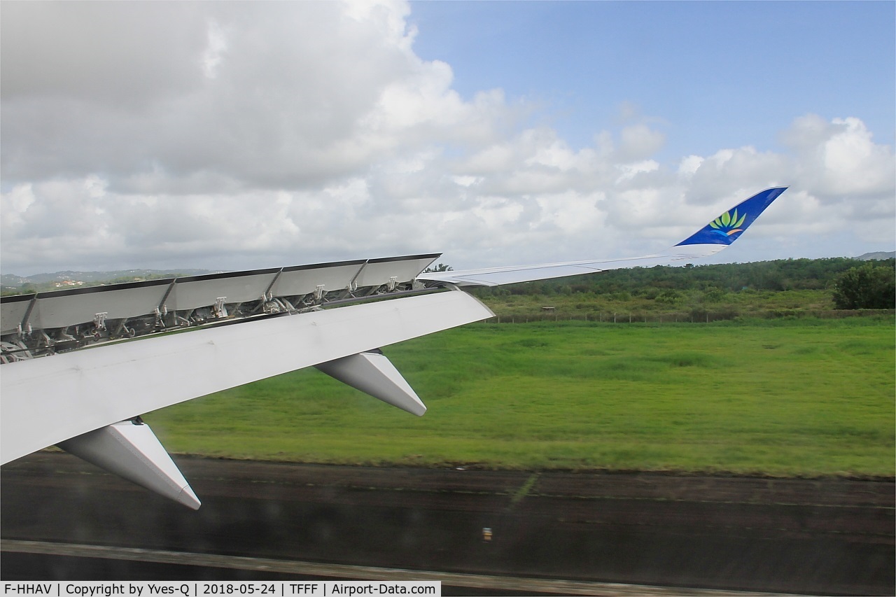 F-HHAV, 2016 Airbus A350-941 C/N 0082, Airbus A350-941, Landing rwy 10, Martinique-Aimé-Césaire airport (TFFF-FDF)