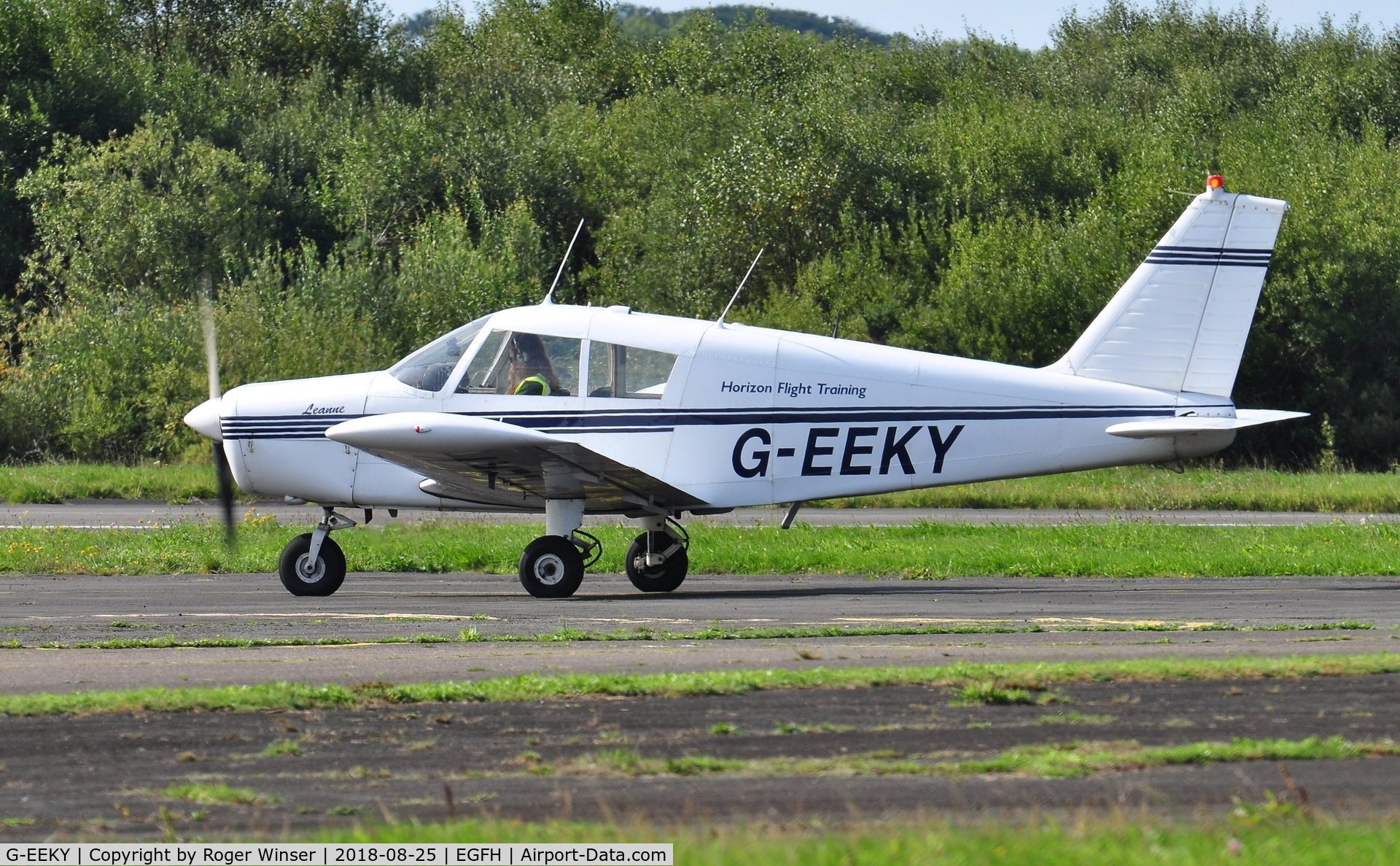 G-EEKY, 1969 Piper PA-28-140 Cherokee C/N 28-25422, Visiting Cherokee operated by Horizon Flight Training.