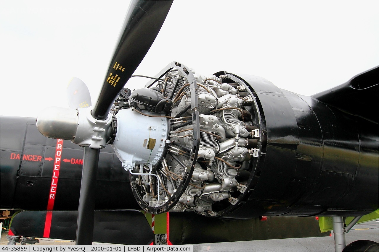 44-35859, 1945 Douglas B-26C Invader C/N 29138, Douglas B-26C Invader, Preserved at C.A.E.A museum, Bordeaux-Merignac Air base 106 (LFBD-BOD)