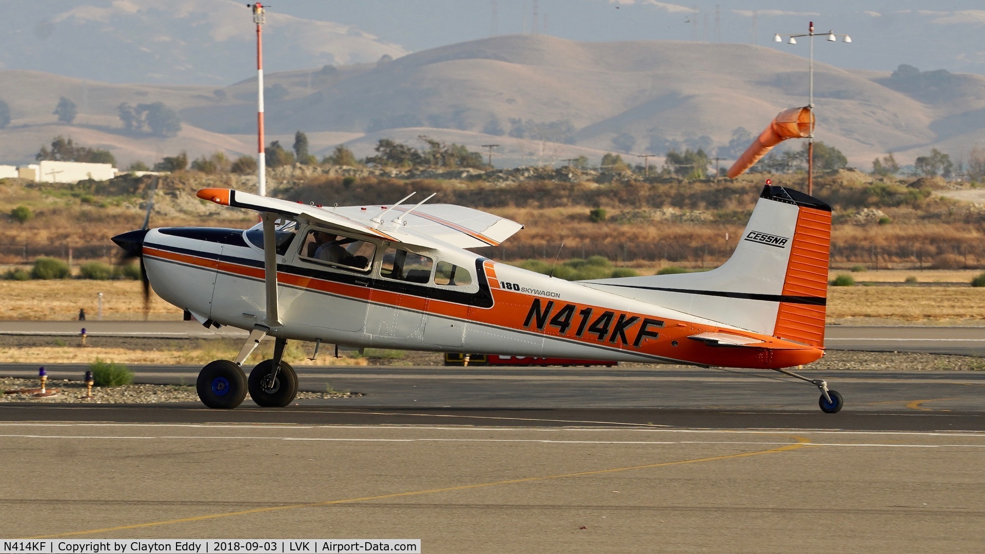 N414KF, 1980 Cessna 180K Skywagon Skywagon C/N 180-53147, Livermore Airport California 2018.