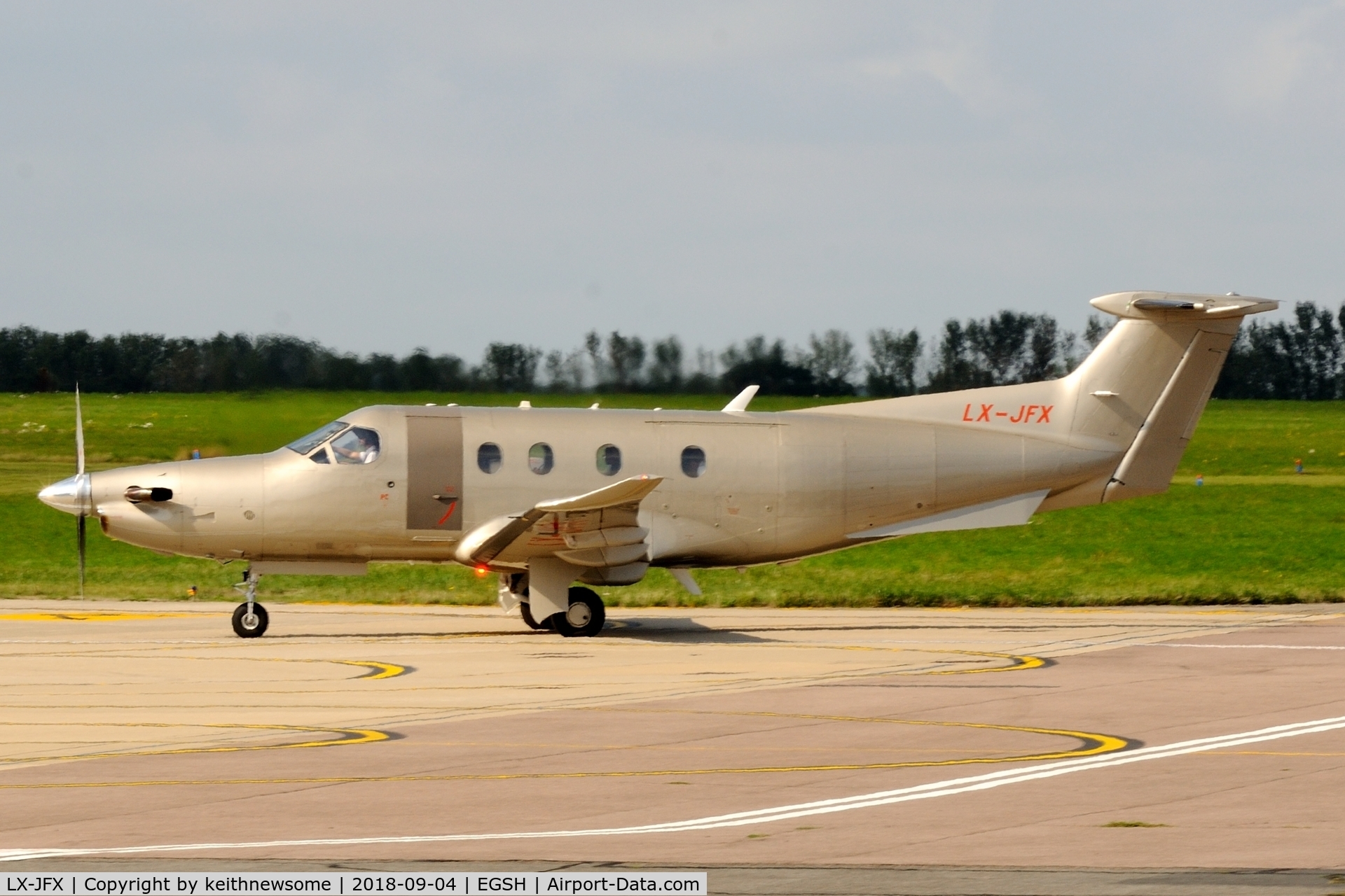 LX-JFX, 2014 Pilatus PC-12/47E C/N 1510, Arriving from Dortmund.