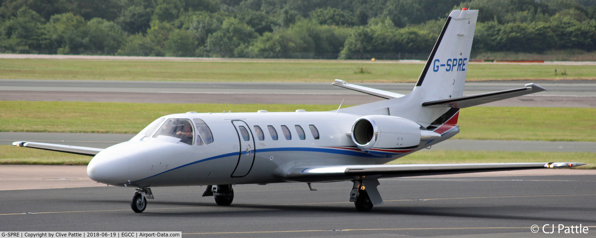 G-SPRE, 1999 Cessna 550 Citation Bravo C/N 550-0872, In action at Manchester