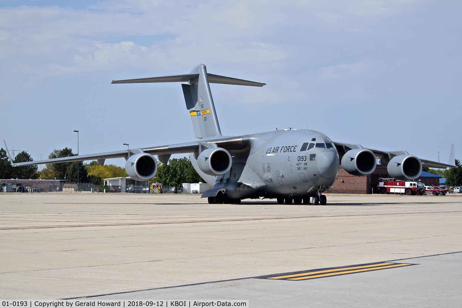 01-0193, 2001 Boeing C-17A Globemaster III C/N P-93, Parked on the Idaho ANG ramp. 437th Airlift Wing, Charleston AFB, SC.