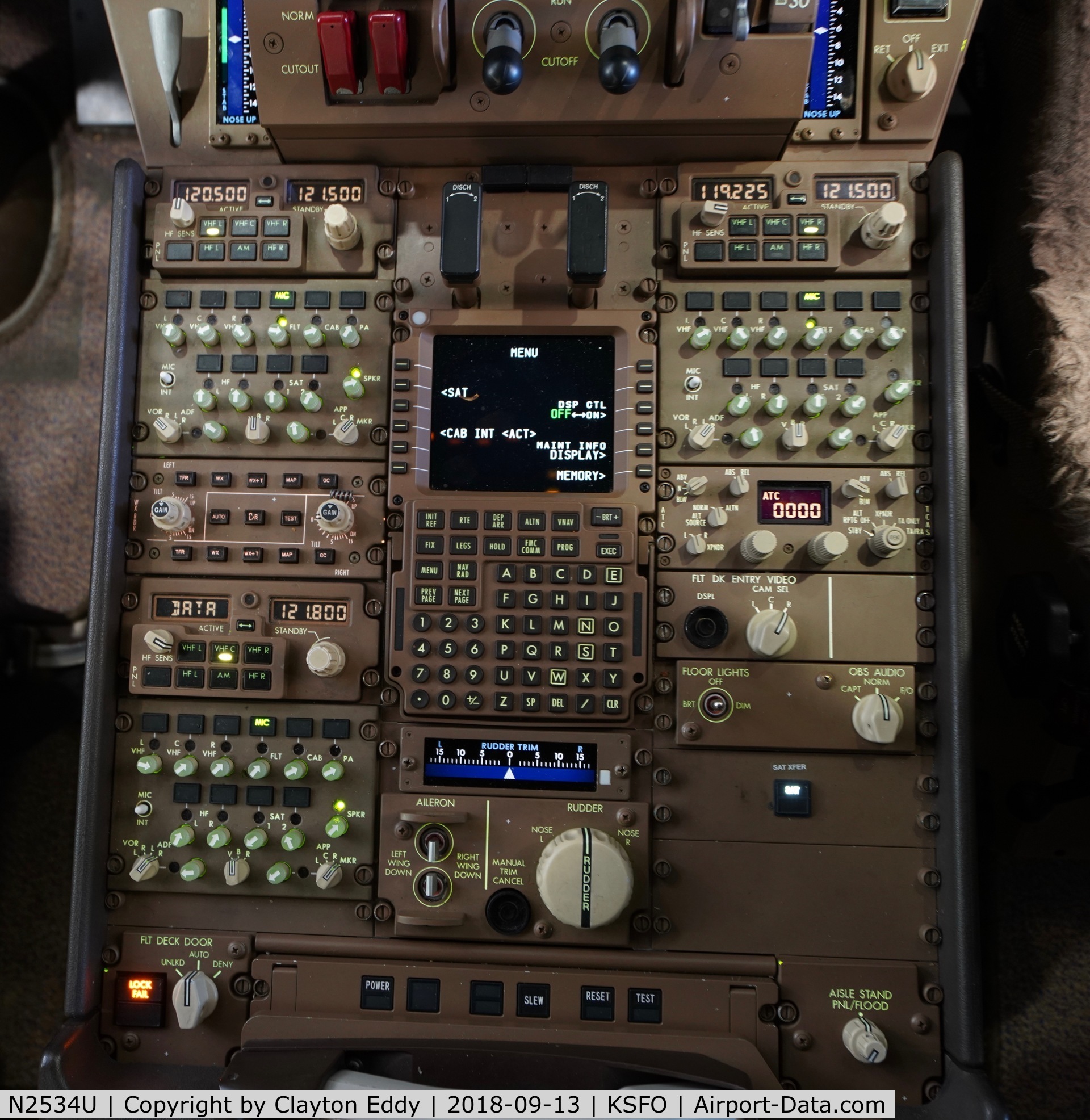 N2534U, 2017 Boeing 777-300/ER C/N 62645, Center control panel. SFO 2018.