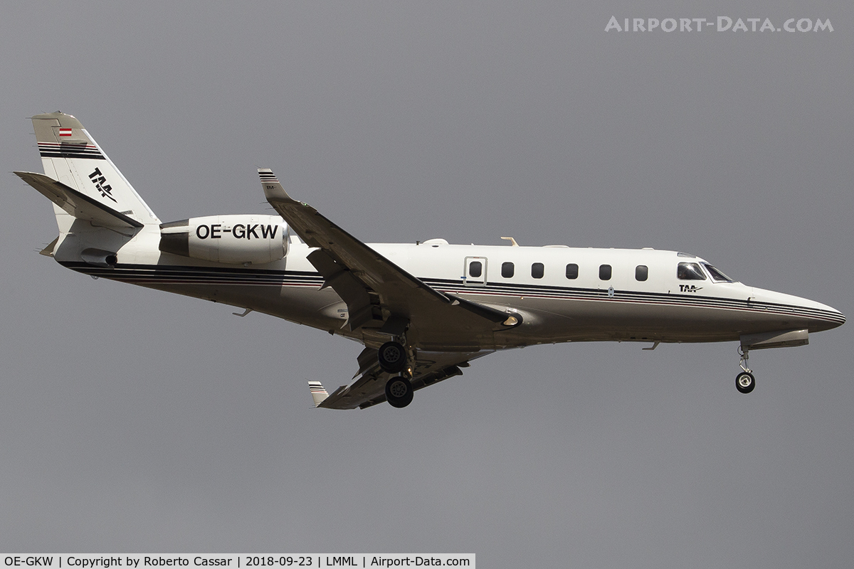 OE-GKW, 2003 Gulfstream Aerospace G100 C/N 150, Runway 13