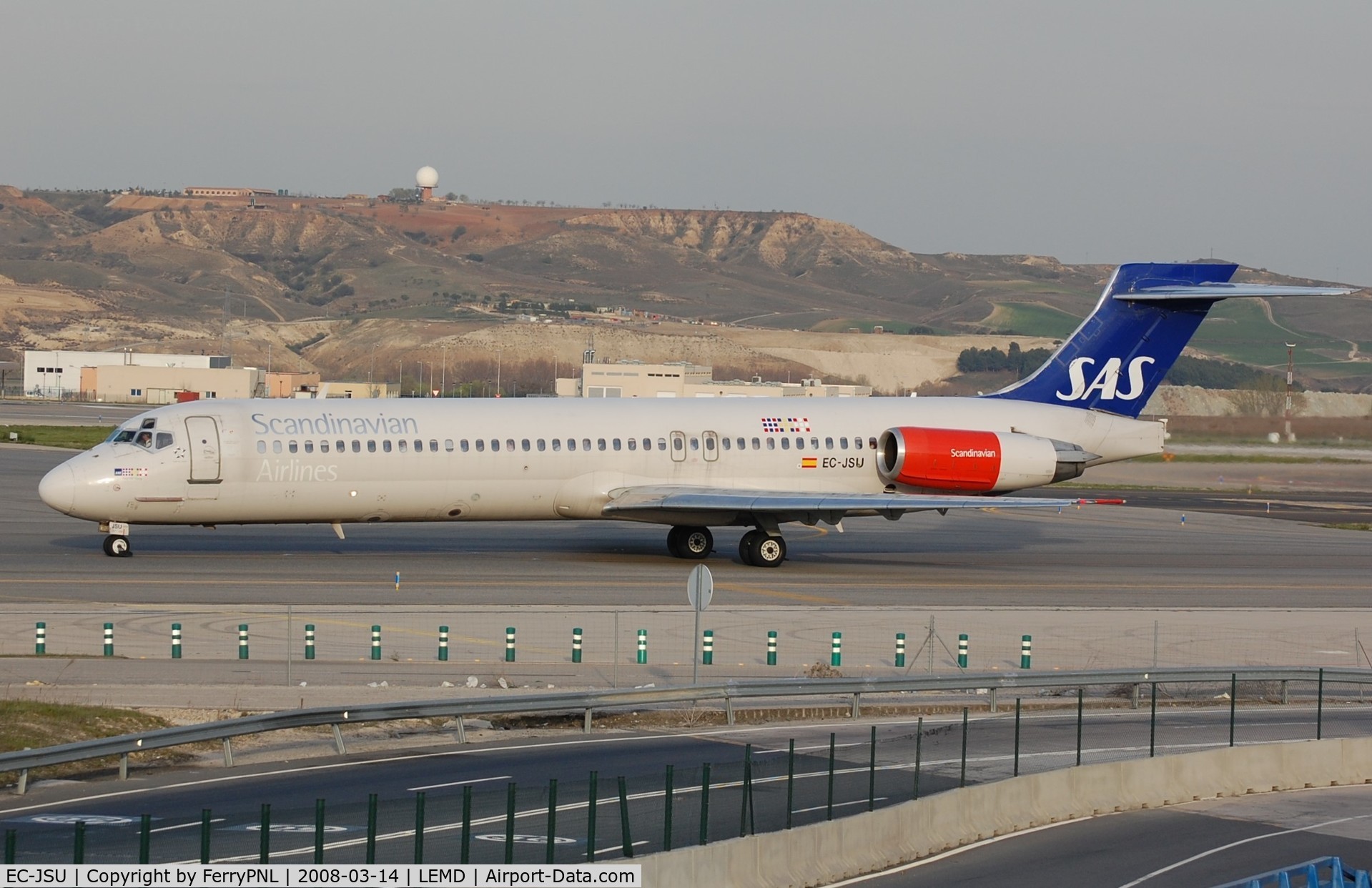 EC-JSU, 1990 McDonnell Douglas MD-87 (DC-9-87) C/N 49610, Spanair MD87 operated in SAS livery