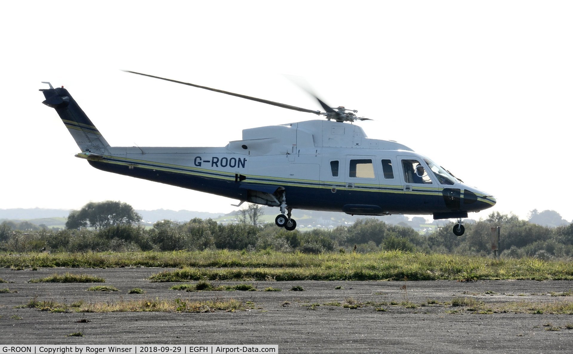 G-ROON, 2010 Keystone Helicopter S-76C C/N 760781, Visiting S-76C.