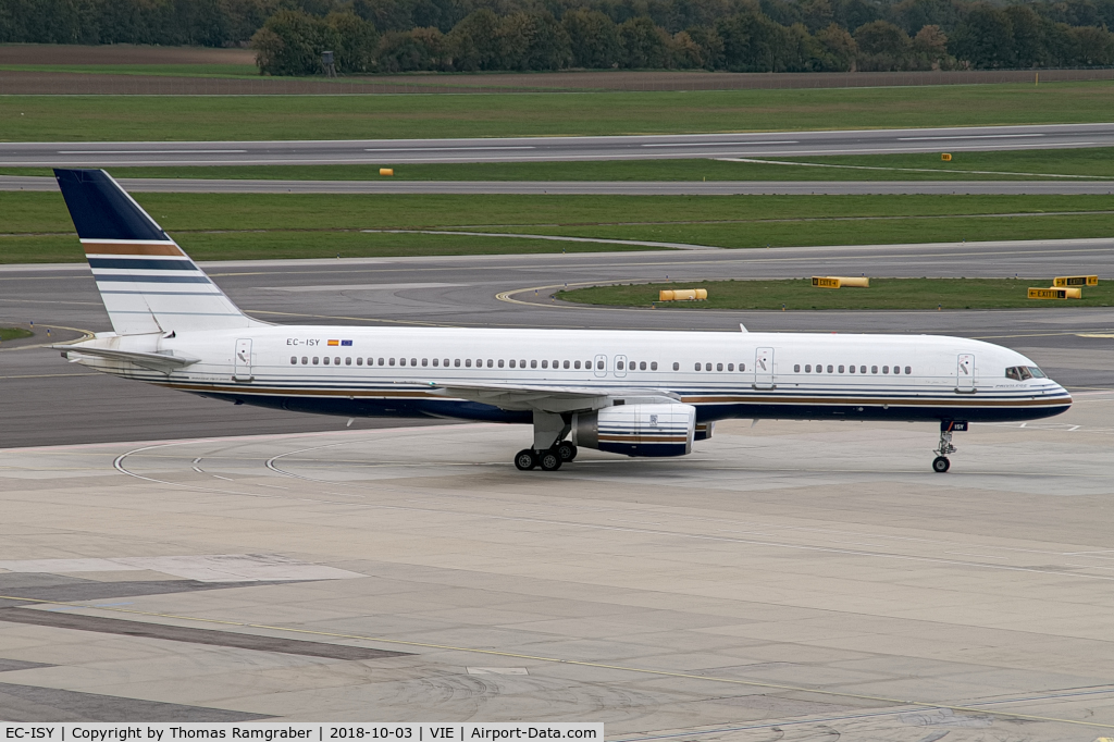 EC-ISY, 1993 Boeing 757-256 C/N 26241, Privilege Style Boeing 757-200