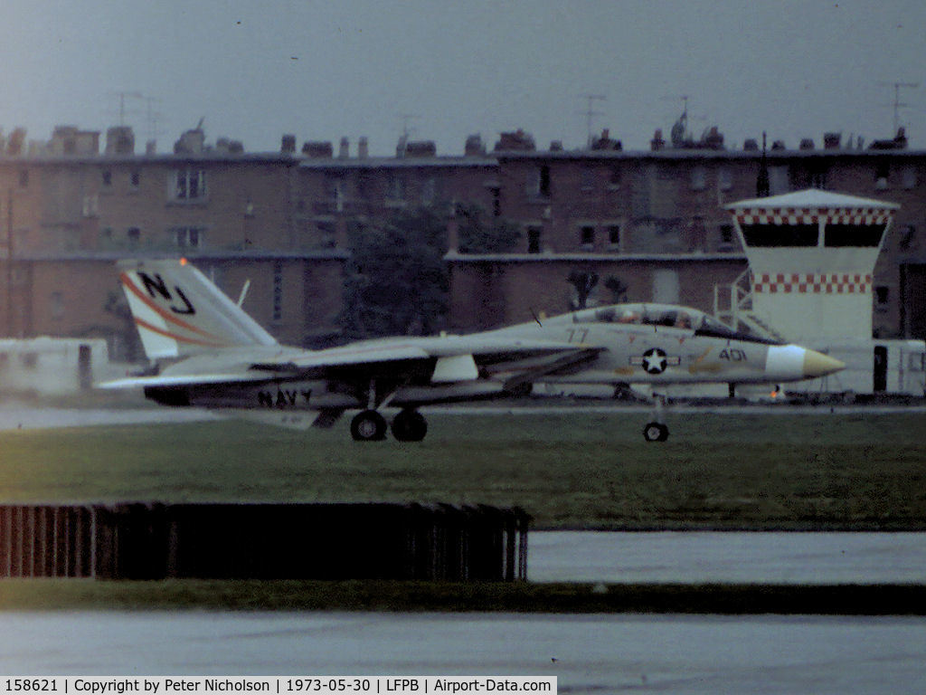 158621, Grumman F-14A Tomcat C/N 22, F-14A Tomcat of Fighter Squadron VF-124 at NAS Miramar on display at the 1973 Paris Air Show at le Bourget.