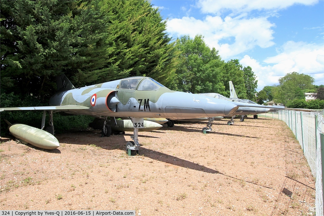 324, Dassault Mirage IIIR C/N 324, Dassault Mirage IIIR, Savigny-Les Beaune Museum