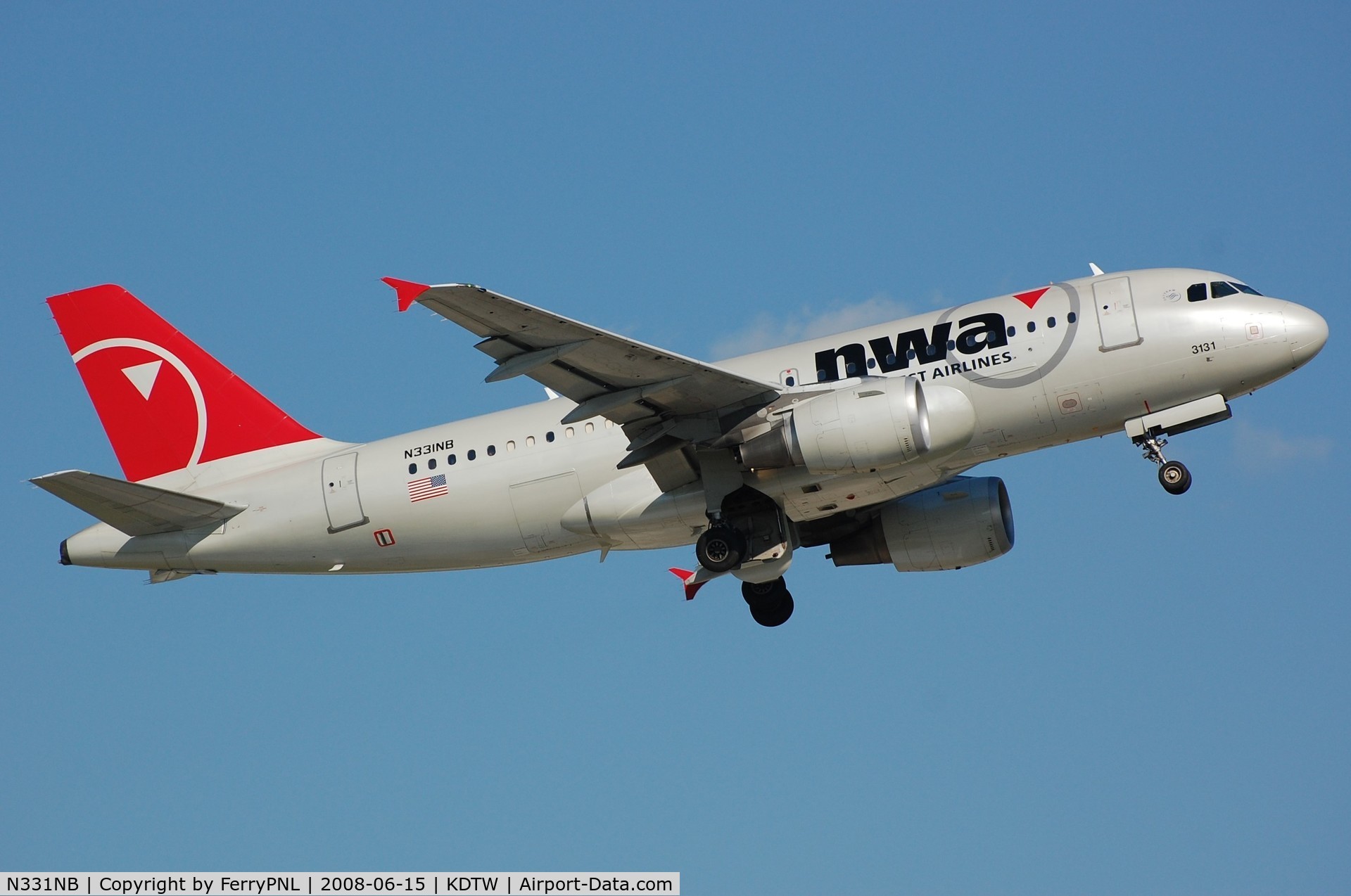 N331NB, 2001 Airbus A319-114 C/N 1567, NWA A319