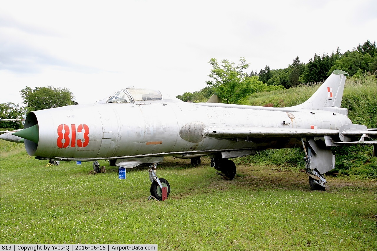 813, Sukhoi Su-7BKL C/N 7813, Mikoyan-Gurevich MiG-21F-13, Savigny-Les Beaune Museum