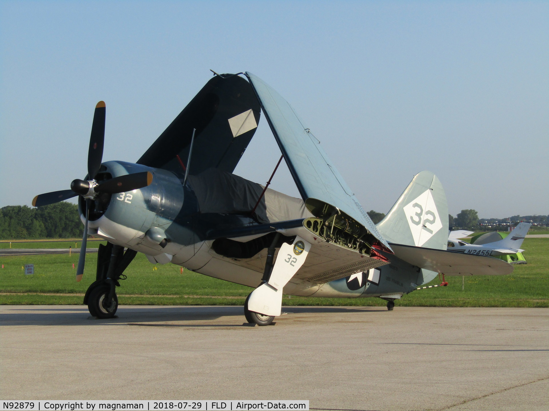 N92879, 1944 Curtiss SB2C-5 Helldiver C/N 83725, warbird at FLD ?in from OSH?
