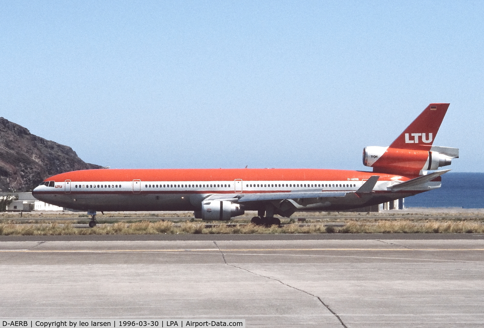 D-AERB, 1991 McDonnell Douglas MD-11F C/N 48484, Las Palmas 30.3.96