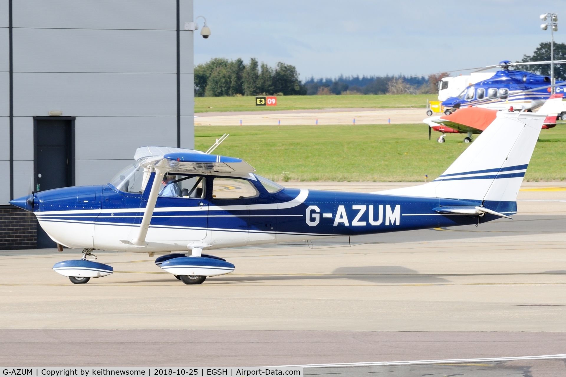 G-AZUM, 1972 Reims F172L Skyhawk C/N 0863, Nice Visitor.