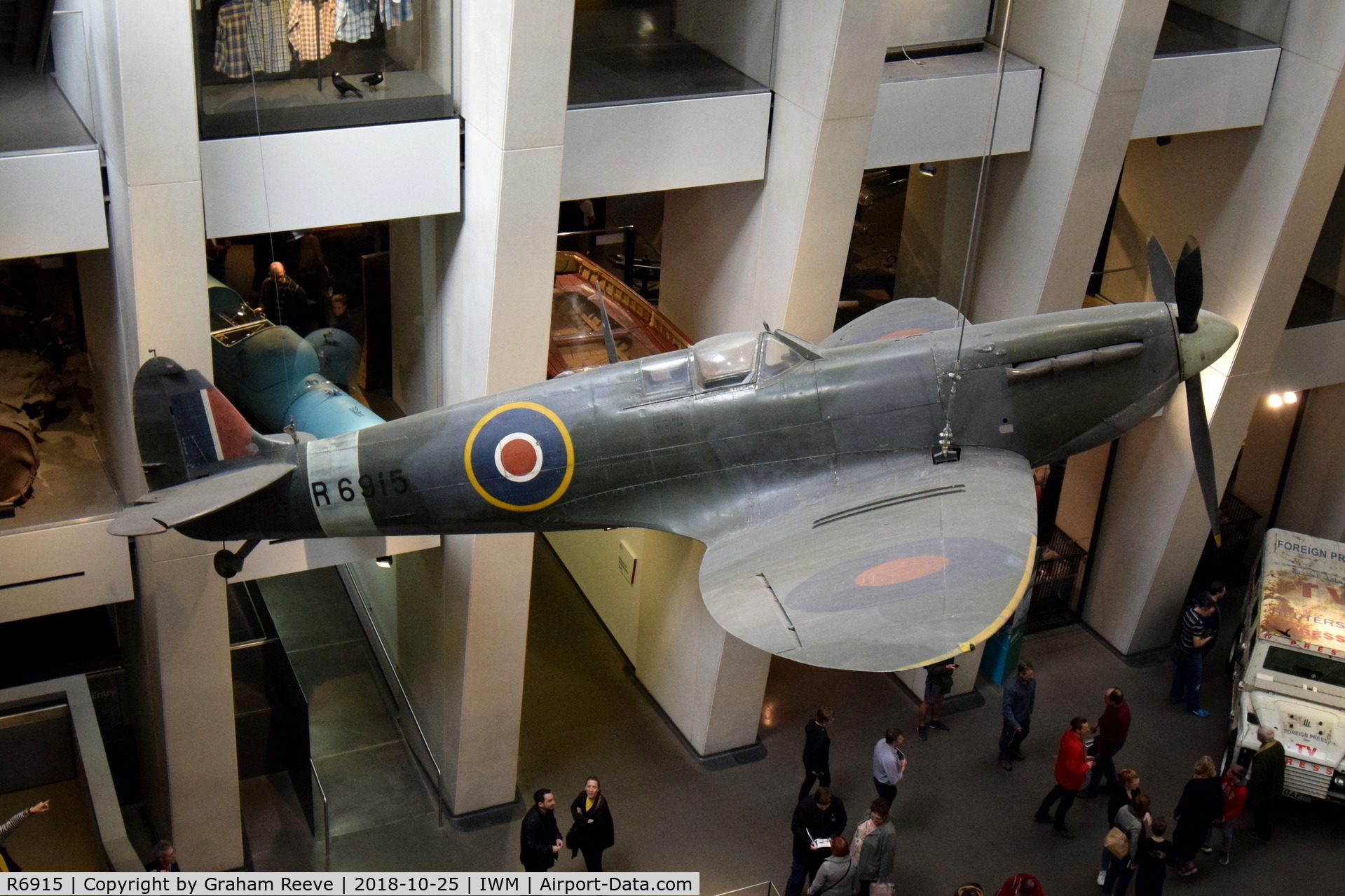 R6915, 1940 Supermarine 300 Spitfire Mk1A C/N 6S/80914, On display at the Imperial War Museum, London.