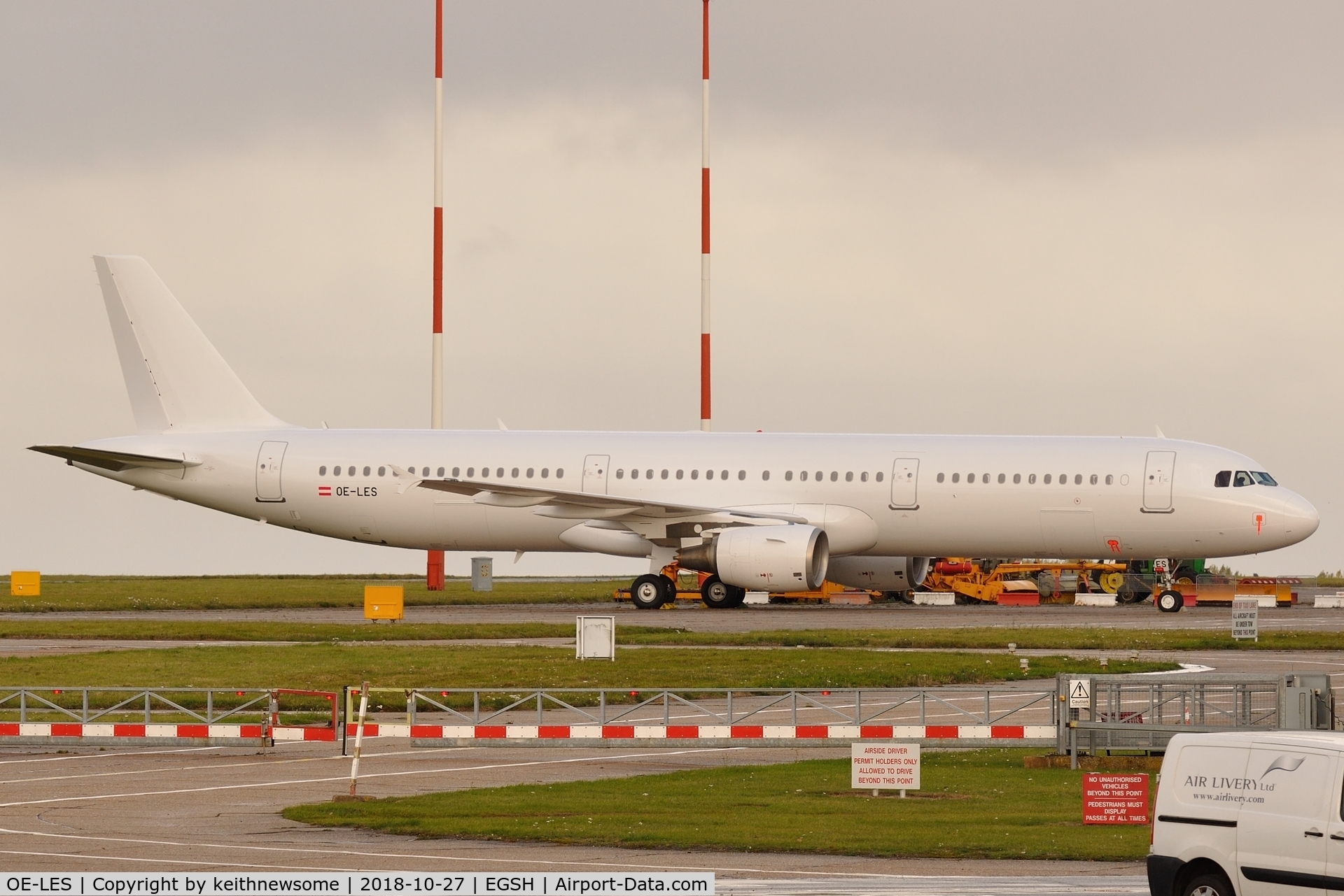 OE-LES, 2008 Airbus A321-211 C/N 3504, Removed from spray shop.