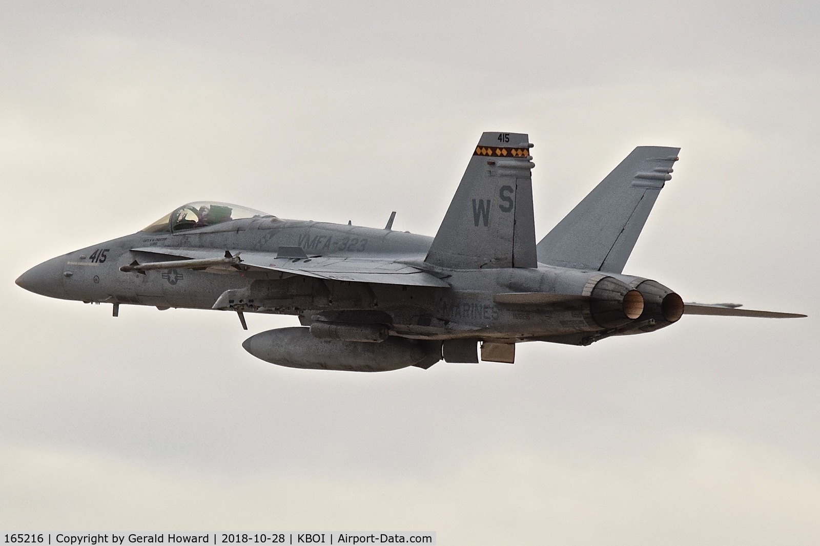 165216, McDonnell Douglas F/A-18C Hornet C/N 1394/C441, Departing BOI.  VMFA-323 