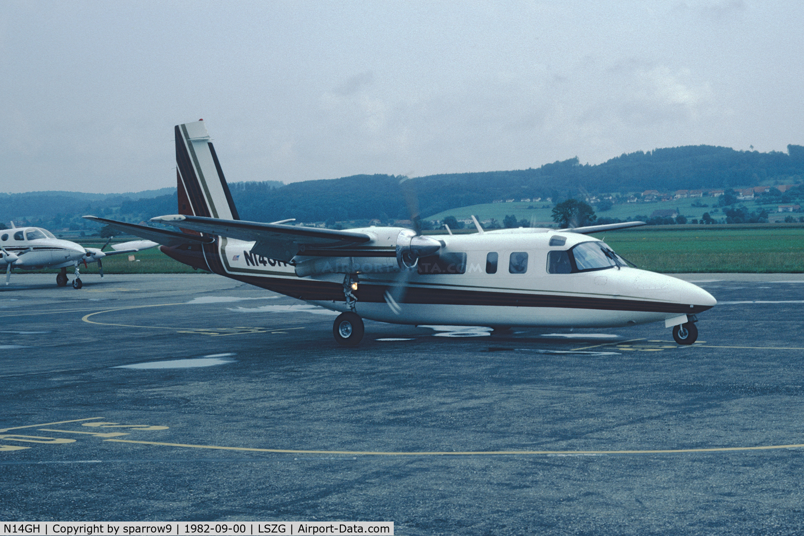 N14GH, 1975 Rockwell 690A Turbo Commander Turbo Commander C/N 11255, Deregistered to Colombia. At Grenchen airport. Scanned from a slide.