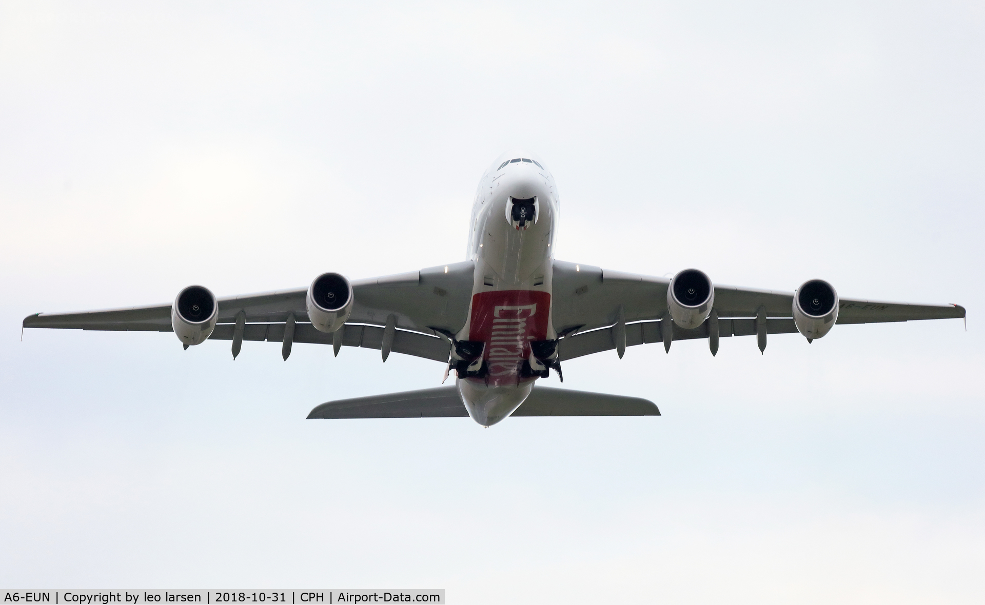 A6-EUN, 2016 Airbus A380-842 C/N 226, Copenhagen 31.10.2018 T/O R-04L