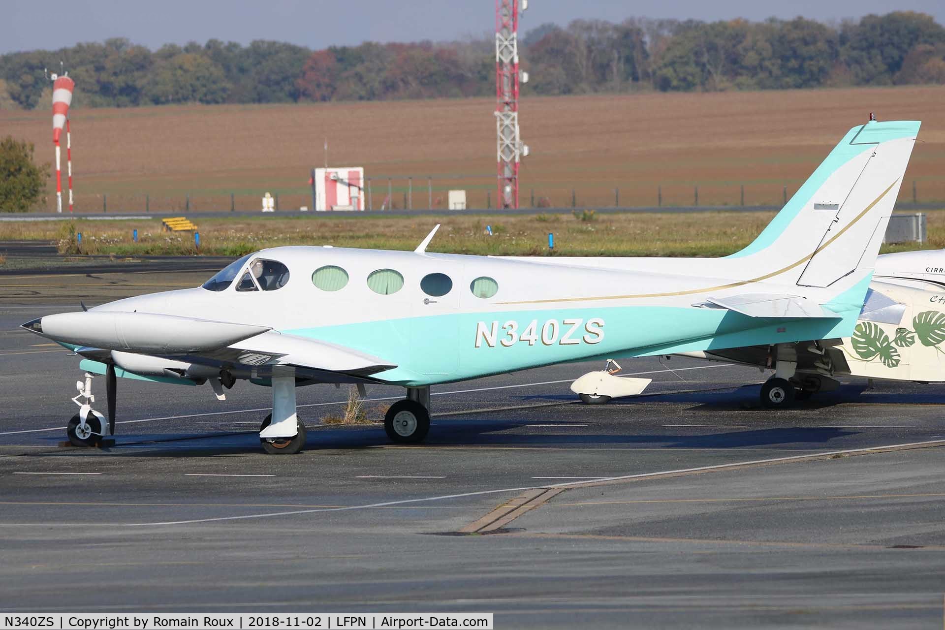 N340ZS, 1980 Cessna 340A C/N 340A0944, Parked