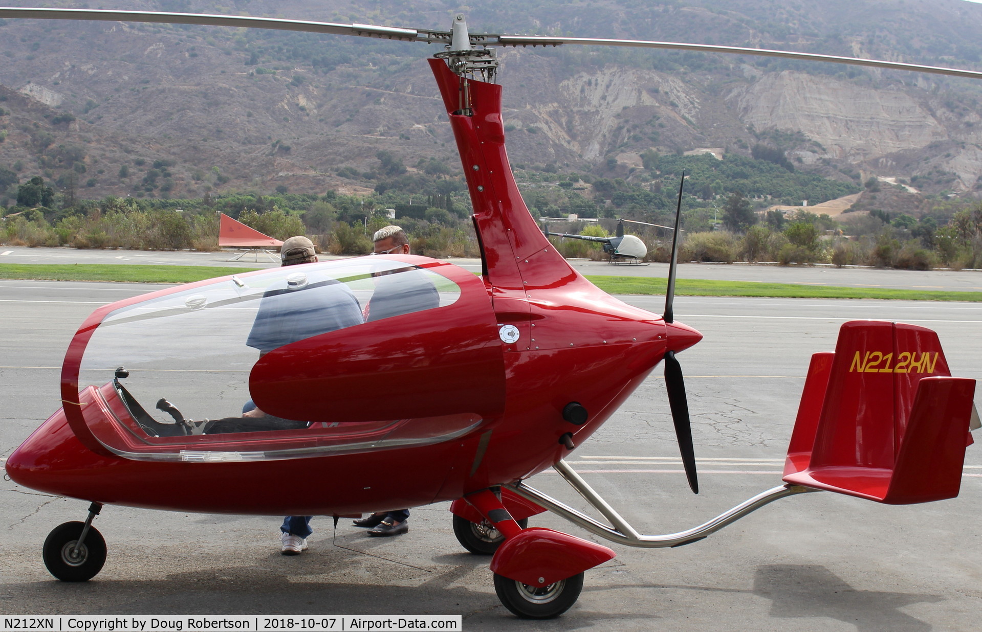 N212XN, 2015 AutoGyro Calidus C/N C00368, 2015 Pollock Autogyro Gmbh CALIDUS, Experimental pusher, Rotax 914ULS 115 Hp, closeup. Note tri-tail.