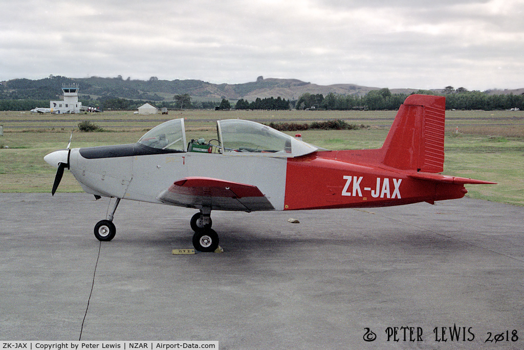ZK-JAX, 1970 AESL Airtourer T6 C/N A553, Dennis Thompson International Ltd., Ardmore - 1993
